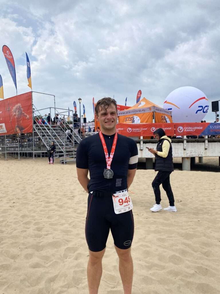 Nasz Absolwent na mecie triathlonu!
