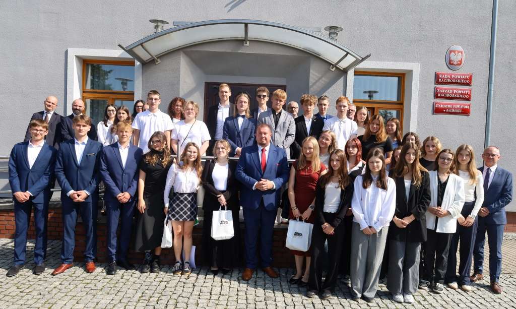 Nasi uczniowie odebrali Nagrody Starosty Raciborskiego